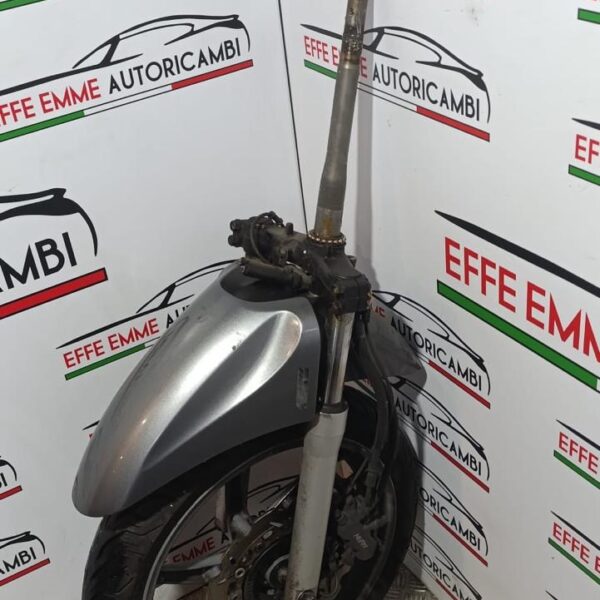 FORCELLA COMPLETA DI RUOTA HONDA SH300 I prima serie