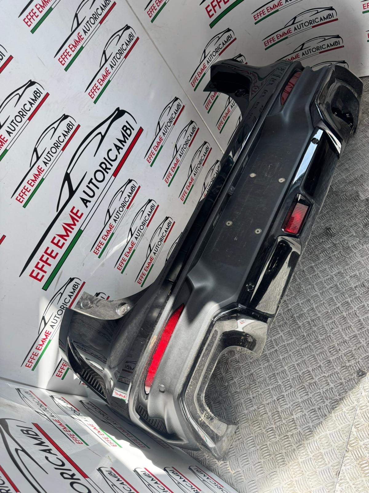 Paraurti Posteriore R.DOC Evolution Per Aixam Minicar (modelli 300/400), Compatibile, Non Originale, Codice 7r029a