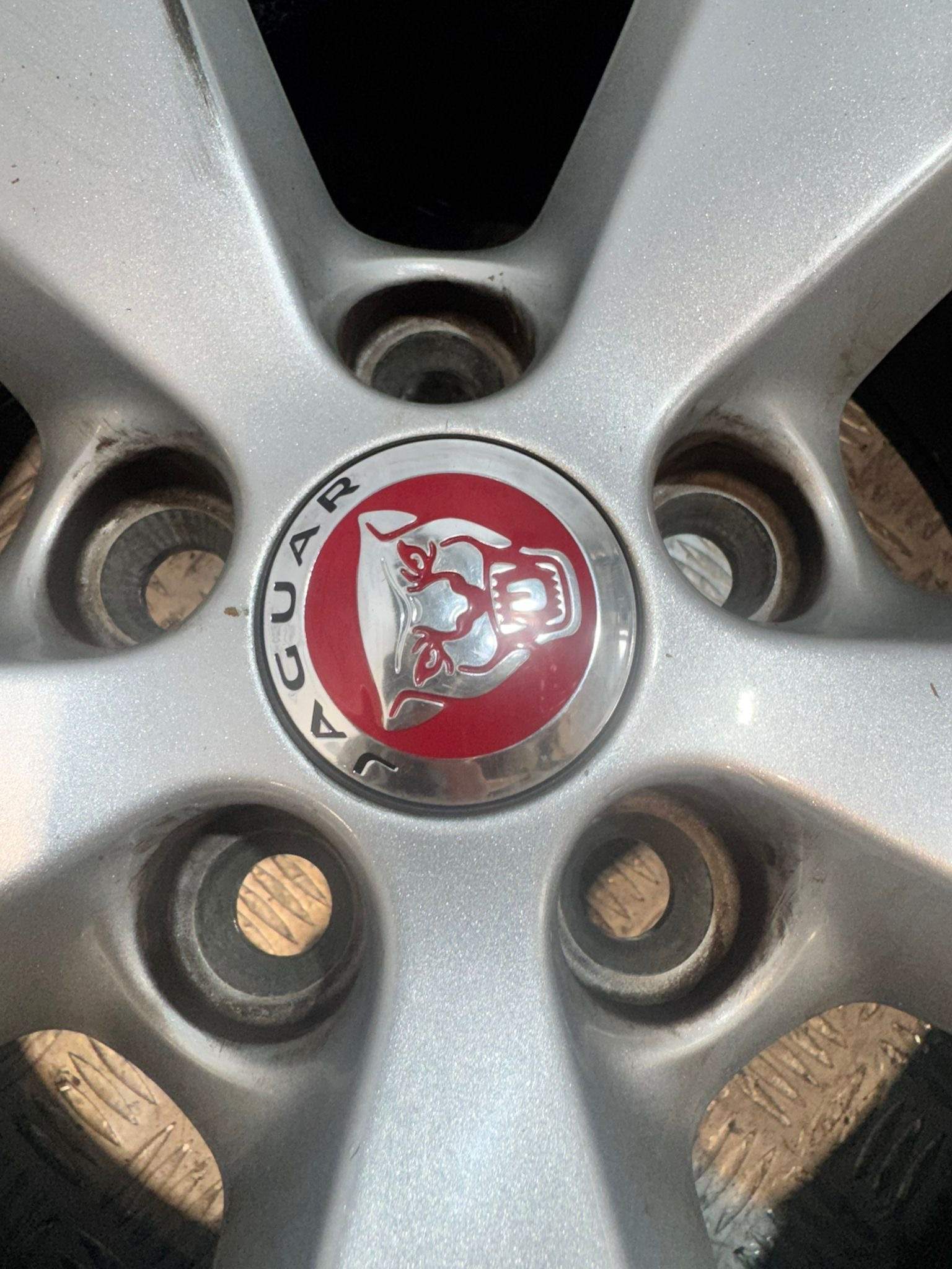 CERCHI E GOMME JAGUAR E-PACE EPACE 235 60 18 gomme al 20%
