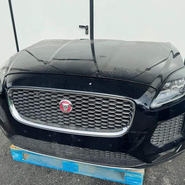 MUSO E AIRBAG JAGUAR EPACE FARI LED