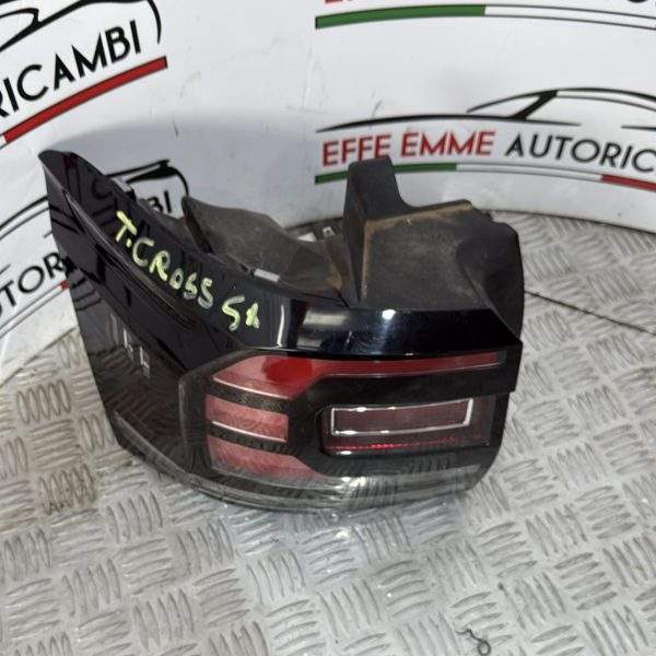 STOP ESTERNO SINISTRO VOLKSWAGEN T CROSS