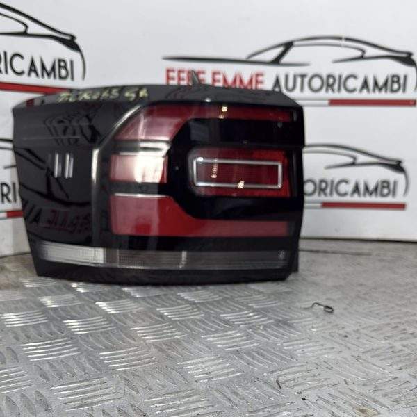 STOP ESTERNO SINISTRO VOLKSWAGEN T CROSS