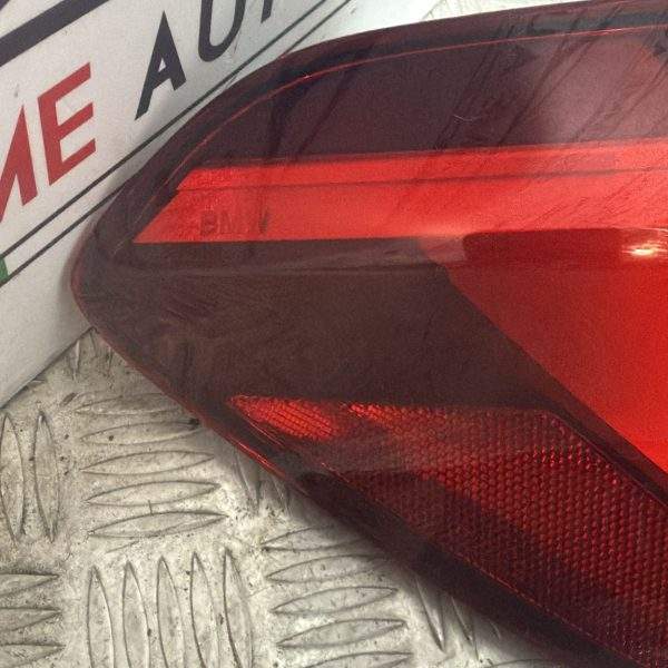 STOP ESTERNO SINISTRO BMW F48