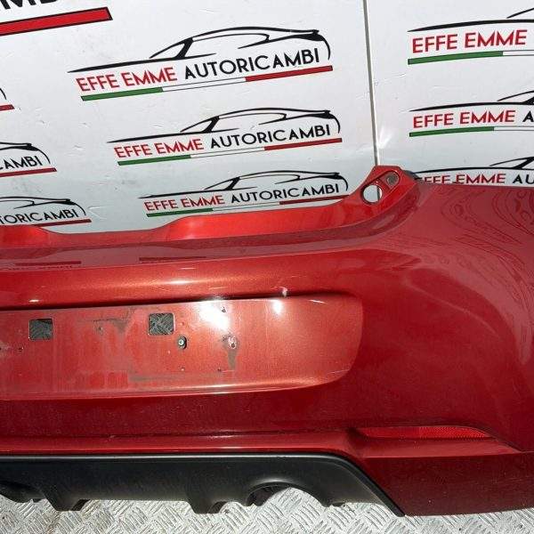 PARAURTI POSTERIORE SMART 453 5 porte Brabus doppio scarico si vende solo completo colore rosso bordeaux