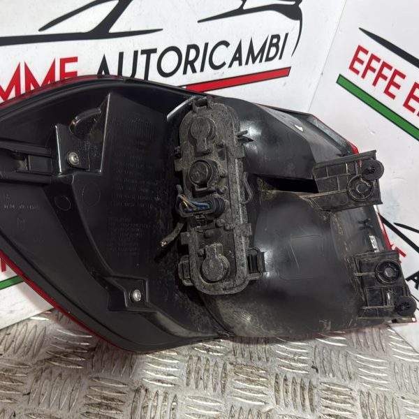 STOP ESTERNO SINISTRO SX BMW F45 SERIE 2 – 1 SERIE