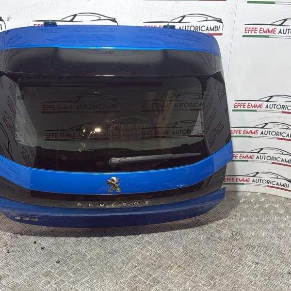 PORTELLONE BAULE PEUGEOT 208 SECONDA SERIE 2022 COLORE BLU COMPLETO DI LUNOTTO TERGICRISTALLI MANIGLIA E SERRATURA
