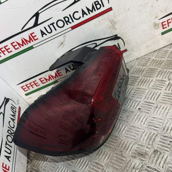 STOP ESTERNO SINISTRO SX OPEL CORSA F