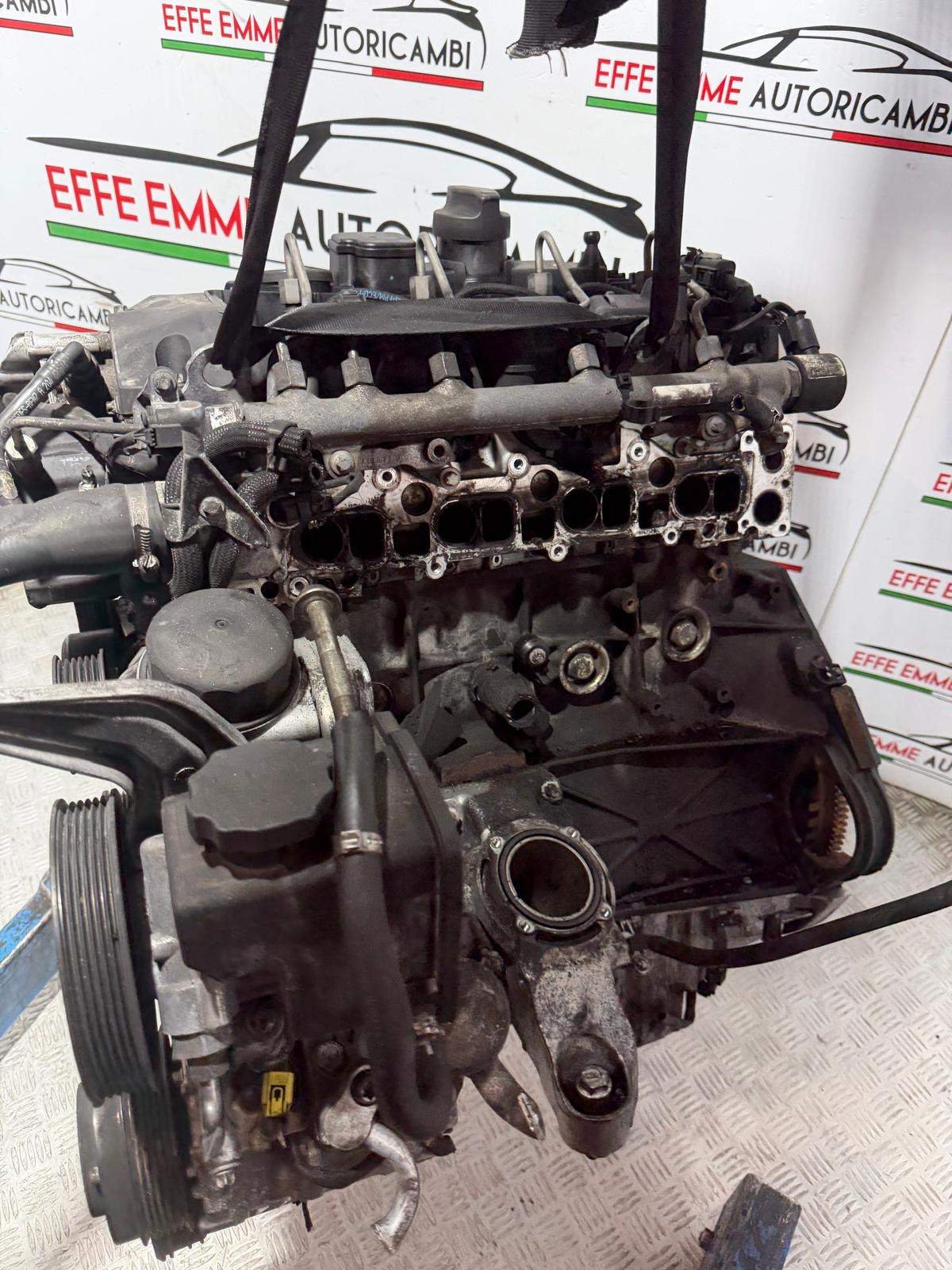 MOTORE MERCEDES CLASSE C 2.2 CDI SIGLA 646811 125 KW PARZIALMENTE BRUCIATO DERIVANTE DA VETTURA PARZIALMENTE INCENDIATA