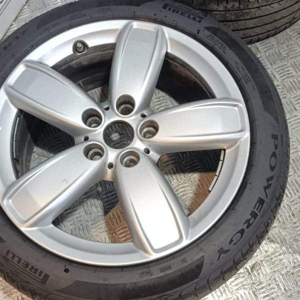 CERCHI E GOMME MINI COOPER SERIE F 225 45 17 DOT 02/25 GOMME AL 50%