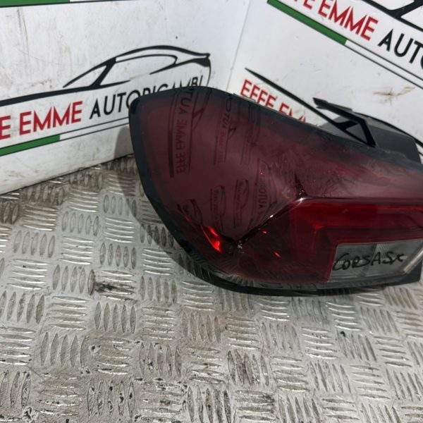 STOP ESTERNO SINISTRO SX OPEL CORSA F