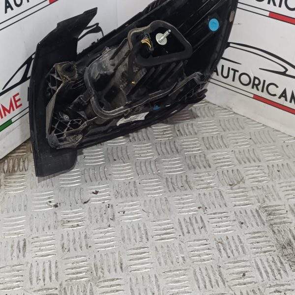 STOP ESTERNO SINISTRO OPEL CORSA F 1.5 HDI SIGLA YH01