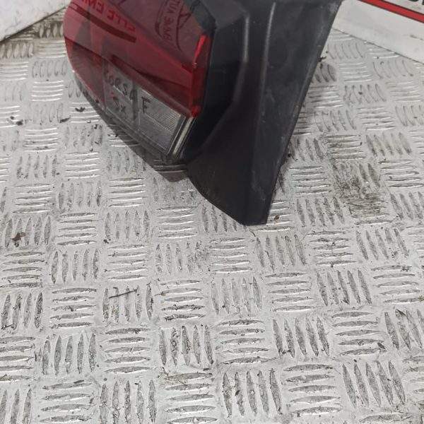 STOP ESTERNO SINISTRO OPEL CORSA F 1.5 HDI SIGLA YH01