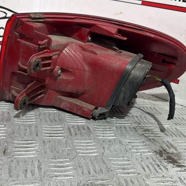 STOP ESTERNO SINISTRO VOLKSWAGEN TIGUAN ALOGENO PRIMA SERIE