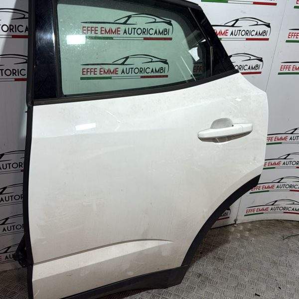 PORTA PORTIERA SPORTELLO JAGUAR E-PACE EPACE POSTERIORE SX SINISTRO COMPLETO DI VETRO ALZAVETRO SERRATURA MANIGLIA COLORE BIANCO