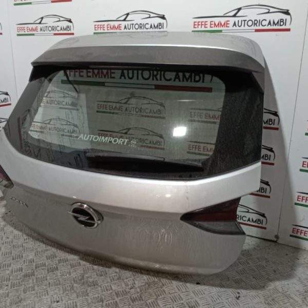 PORTELLONE POSTERIORE OPEL CORSA F 1.5 HDI SIGLA YH01 COLORE GRIGIO