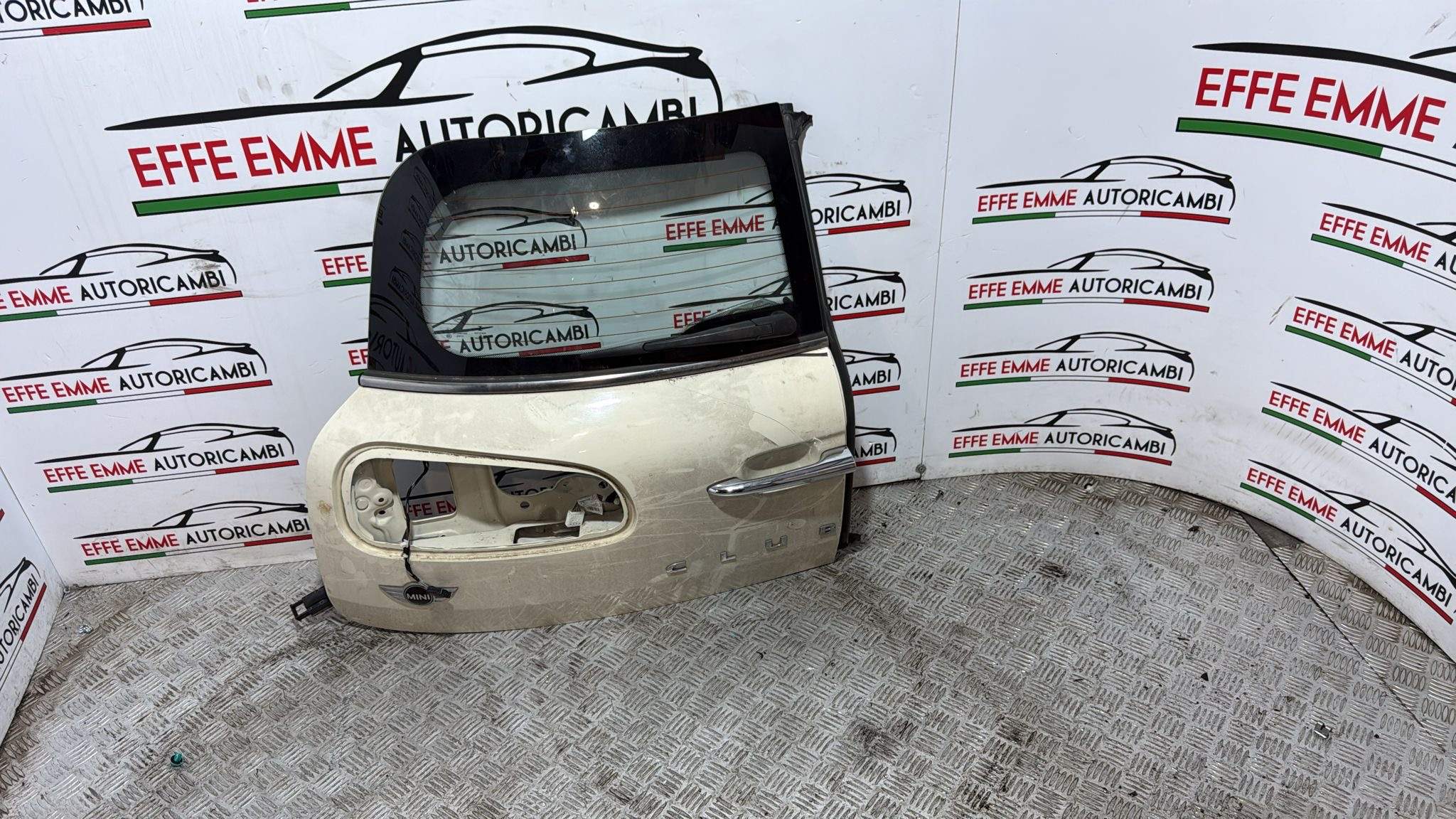 PORTELLONE SINISTRO SX MINI COOPER F54 F55 CLUBMAN COLORE CREMA