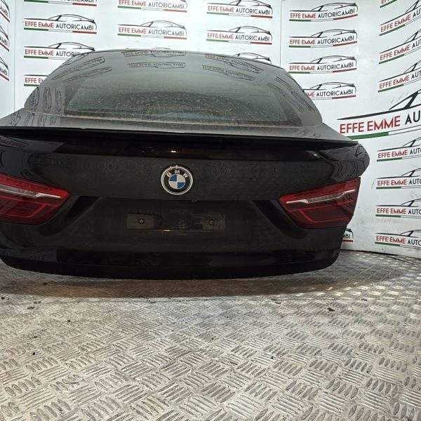 PORTELLONE BMW X6 2019 F16 COLORE NERO COMPLETO DI STOP E SPOILER