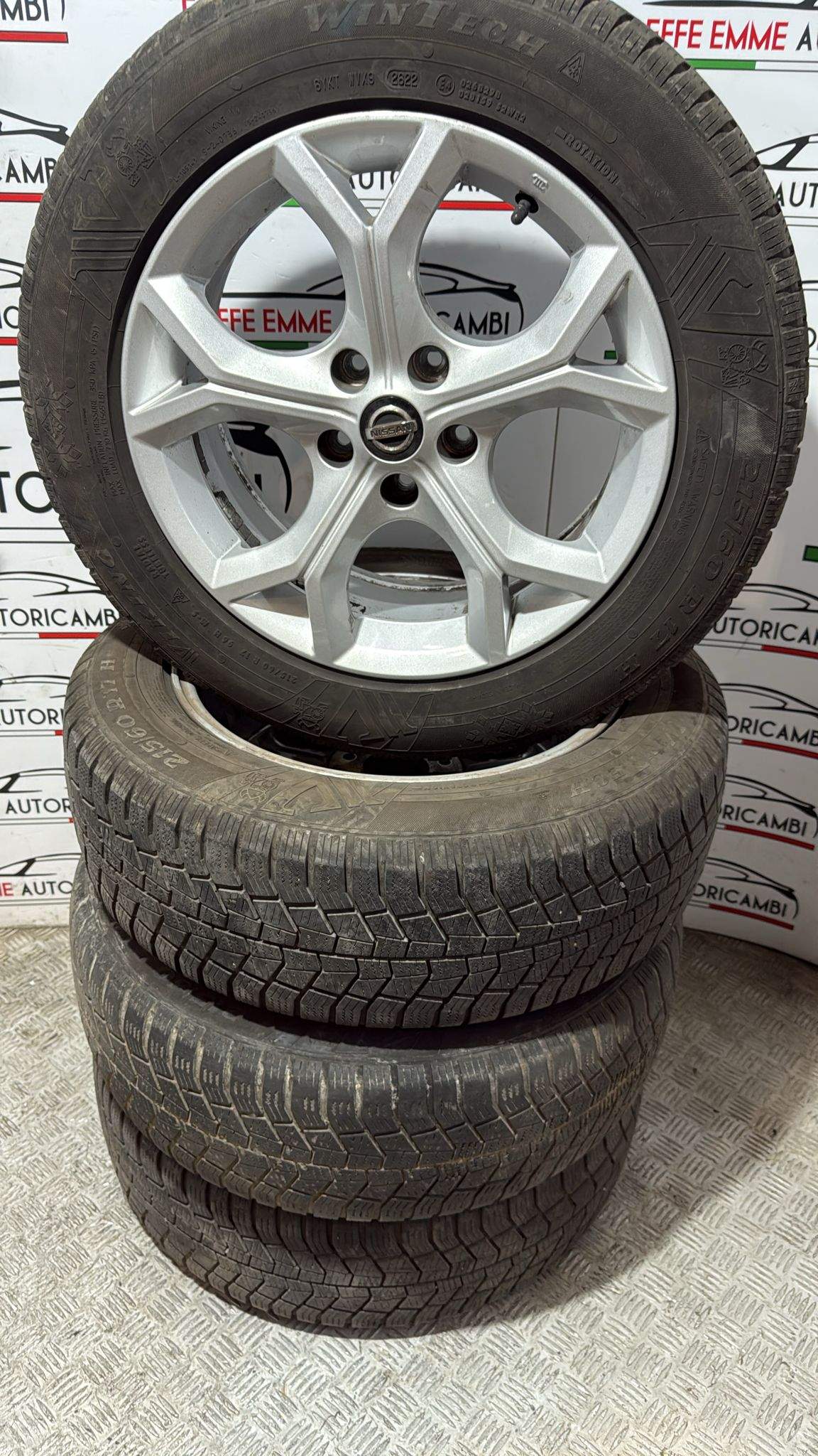CERCHI E GOMME NISSAN 215 60 17 et35,7 - Effe Emme Autoricambi
