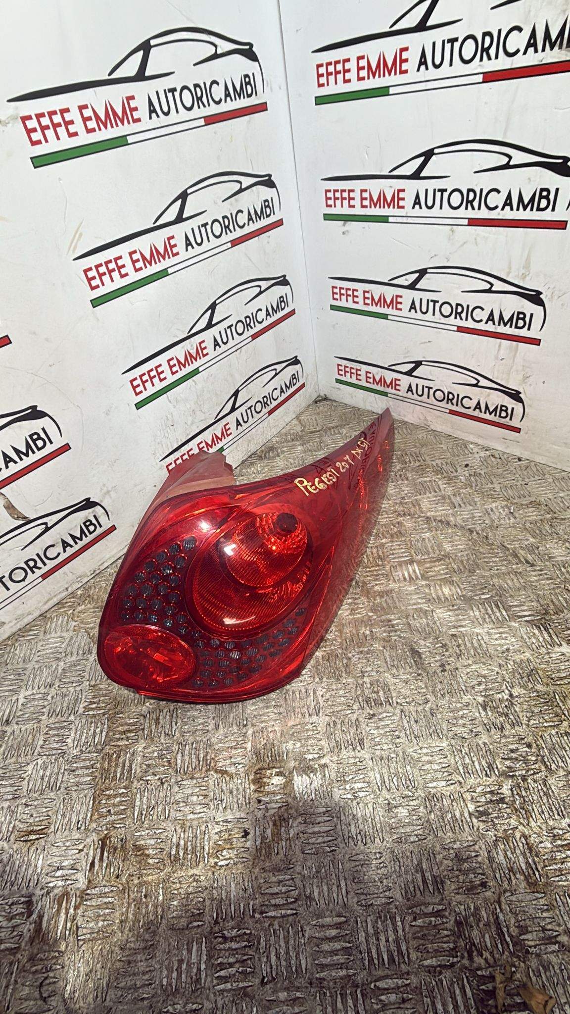 Stop destro Peugeot 207 sw station wagon