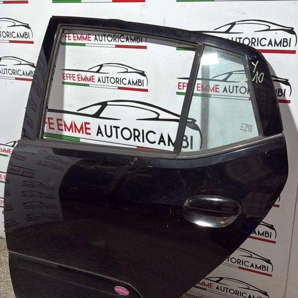 PORTA PORTIERA SPORTELLO POSTERIORE SINISTRA SX HYUNDAI I10 COLORE NERO