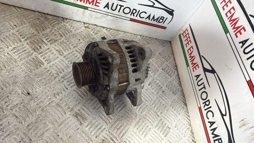 Alternatore usato Nissan Renault 1.6 benzina HR16