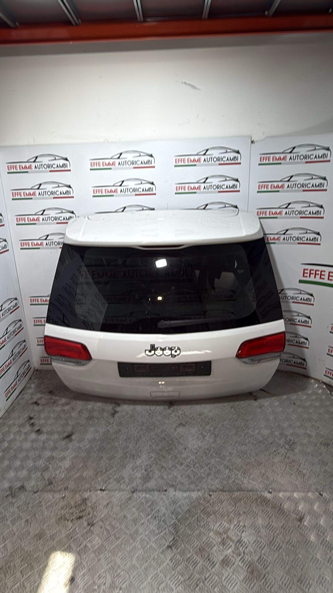 PORTELLONE POSTERIORE JEEP GRAN CHEROKEE 2019 4 SERIE COLORE BIANCO