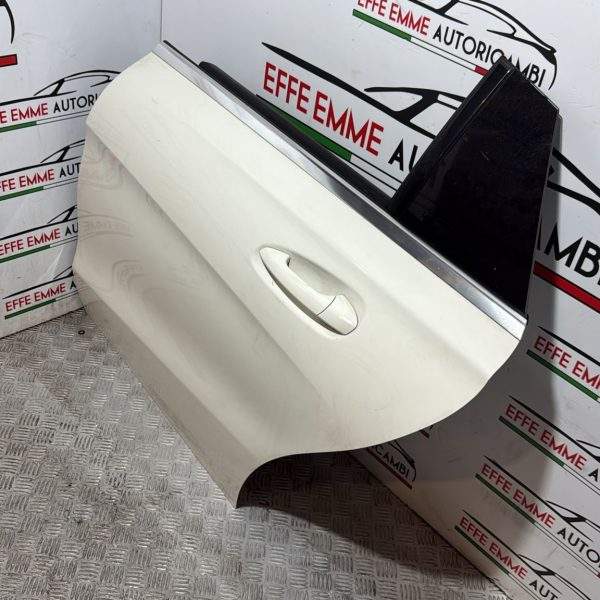PORTA PORTIERA SPORTELLO POSTERIORE SINISTRA SX MERCEDES CLA W117 COLORE BIANCO