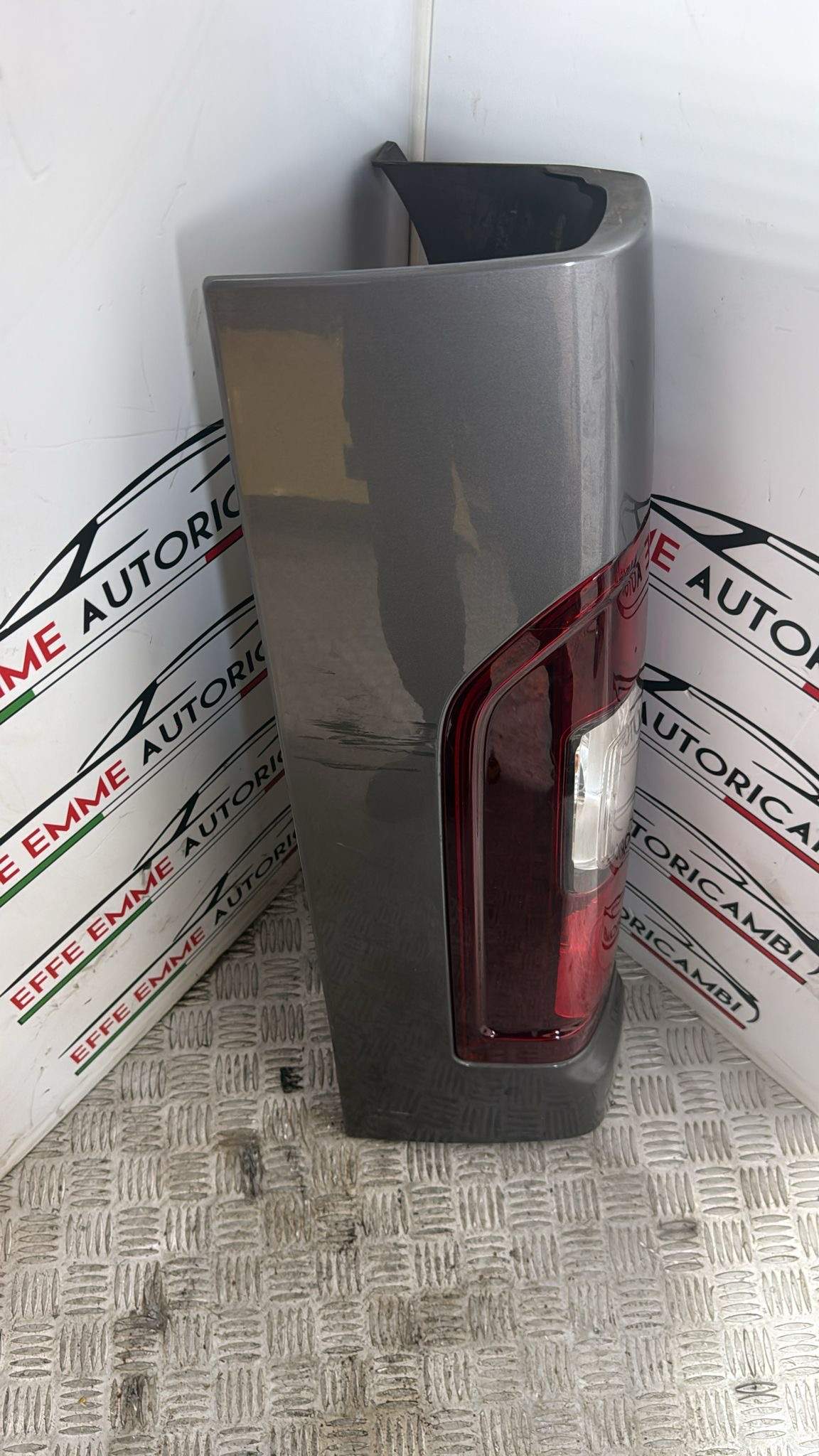 STOP SX RENAULT TRAFIC OPEL VIVARO 4 SERIE