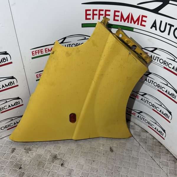 PARAFANGO DESTRO DX RENAULT TRAFIC 3 serie colore giallo