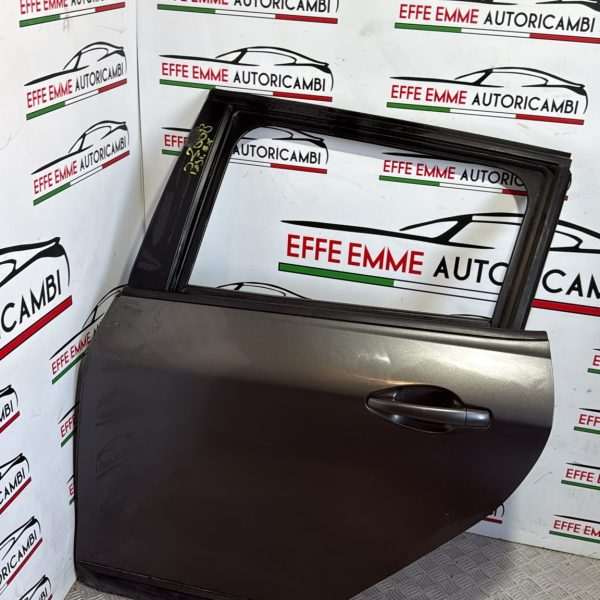 PORTA PORTIERA SPORTELLO PEUGEOT 2008 POSTERIORE SINISTRA SX anno 2015 colore antracite