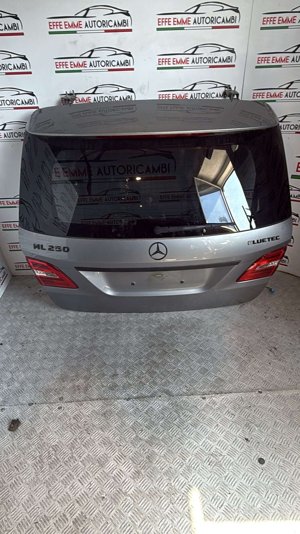 PORTELLONE POSTERIORE MERCEDES ML W166 COLORE GRIGIO ANTRACITE
