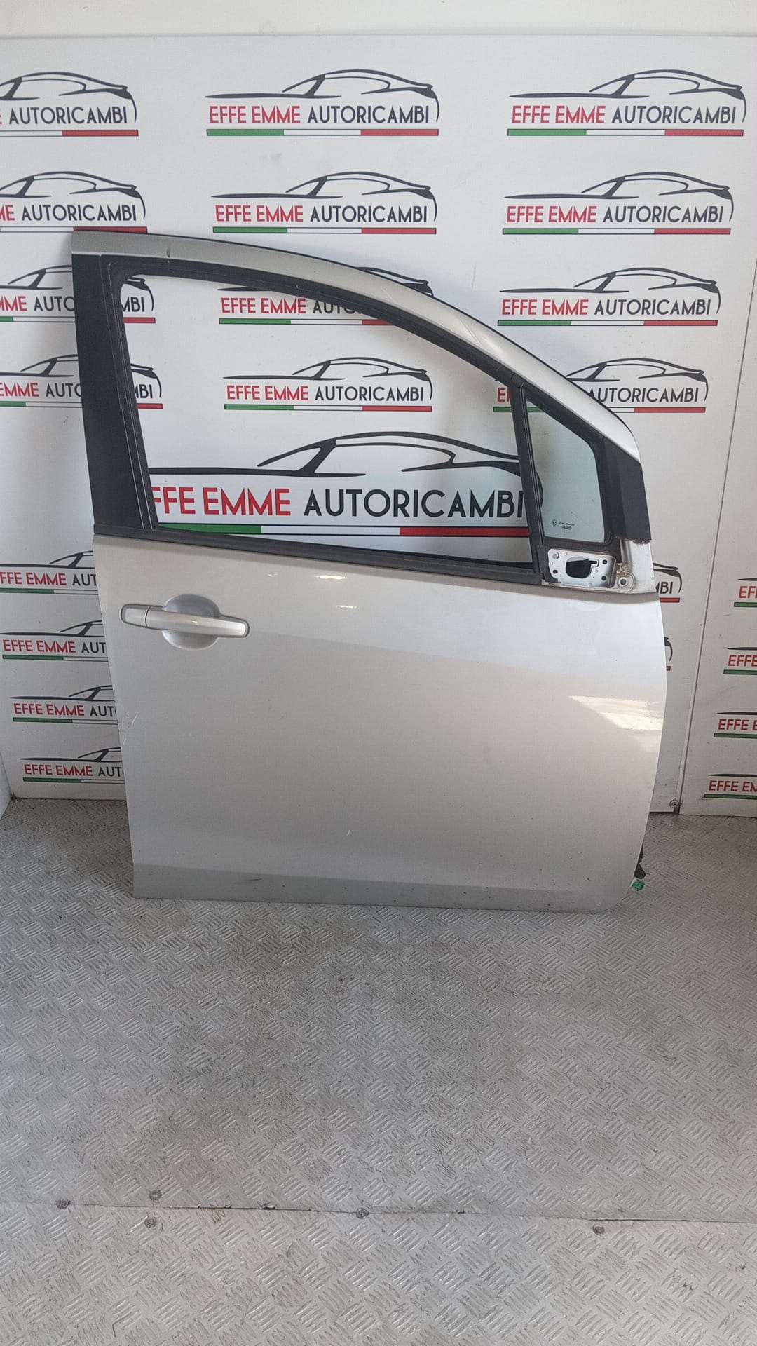 PORTA PORTIERA SPORTELLO ANTERIORE DESTRA DX COLORE ARGENTO OPEL AGILA B