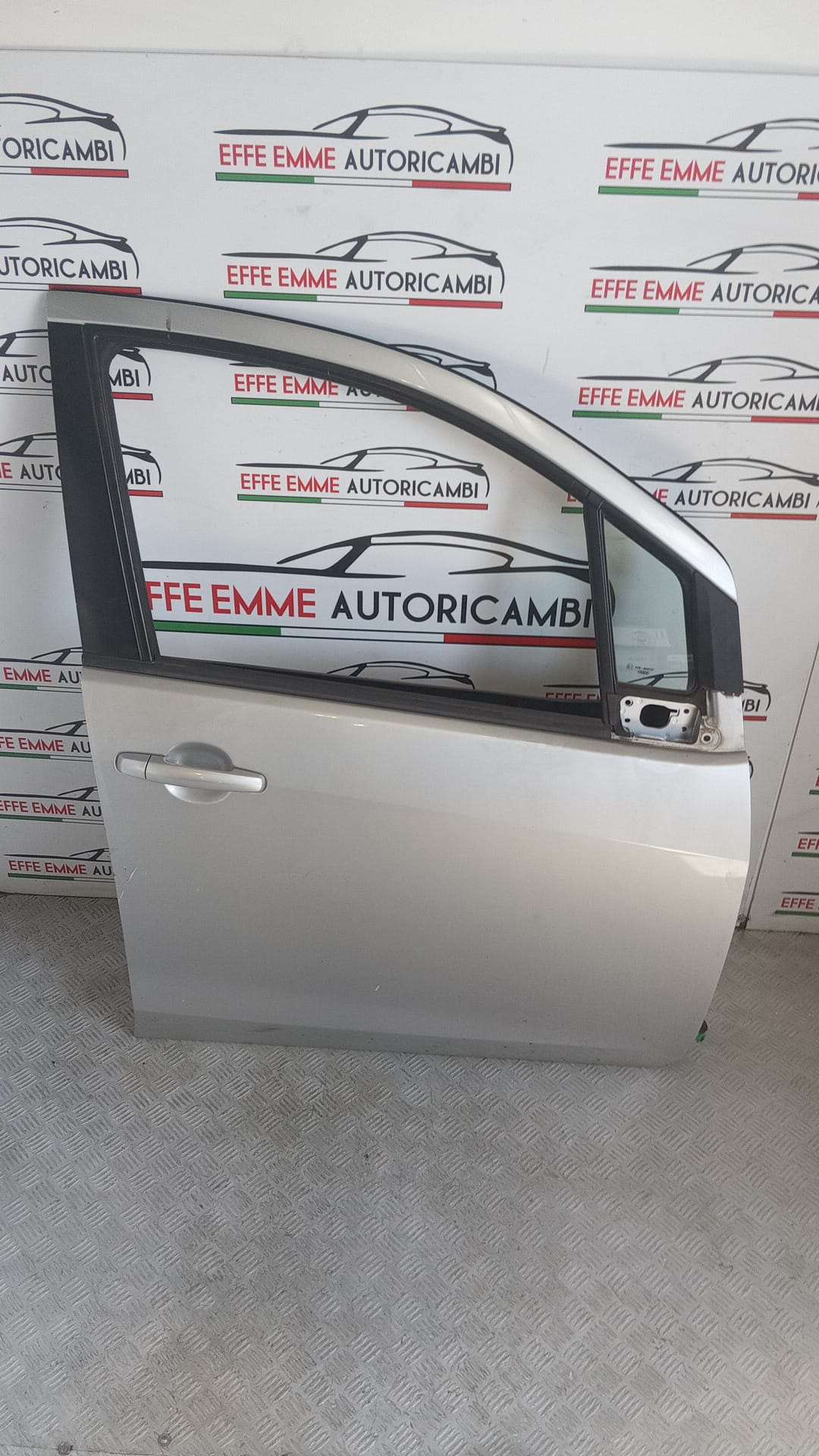 PORTA PORTIERA SPORTELLO ANTERIORE DESTRA DX COLORE ARGENTO OPEL AGILA B