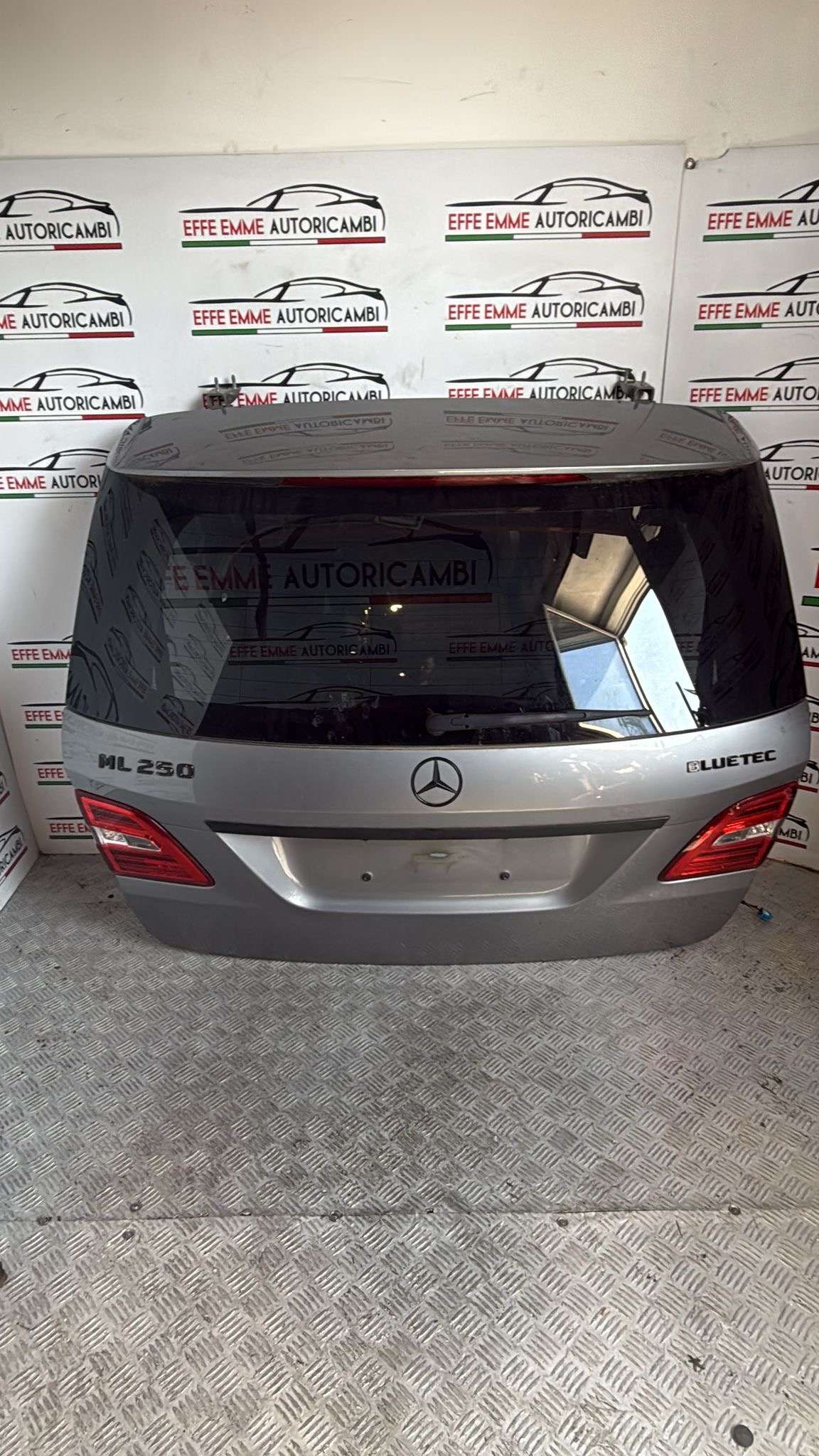 PORTELLONE POSTERIORE MERCEDES ML W166 COLORE GRIGIO ANTRACITE