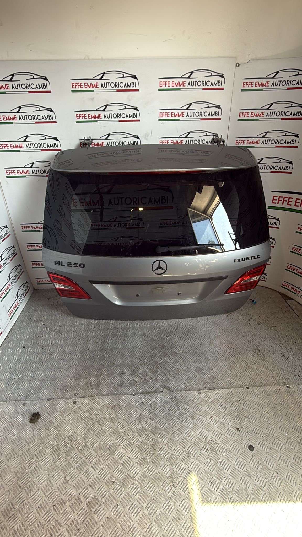 PORTELLONE POSTERIORE MERCEDES ML W166 COLORE GRIGIO ANTRACITE