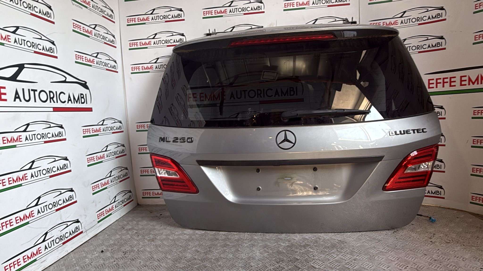 PORTELLONE POSTERIORE MERCEDES ML W166 COLORE GRIGIO ANTRACITE