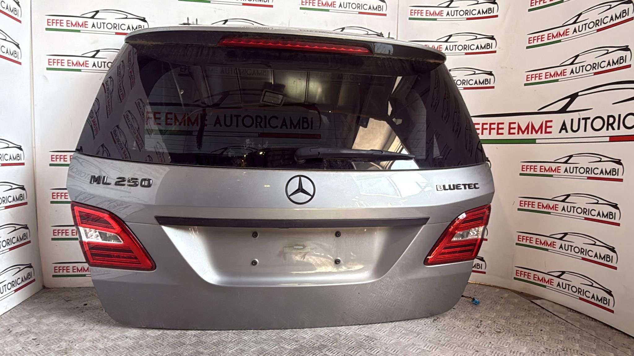 PORTELLONE POSTERIORE MERCEDES ML W166 COLORE GRIGIO ANTRACITE