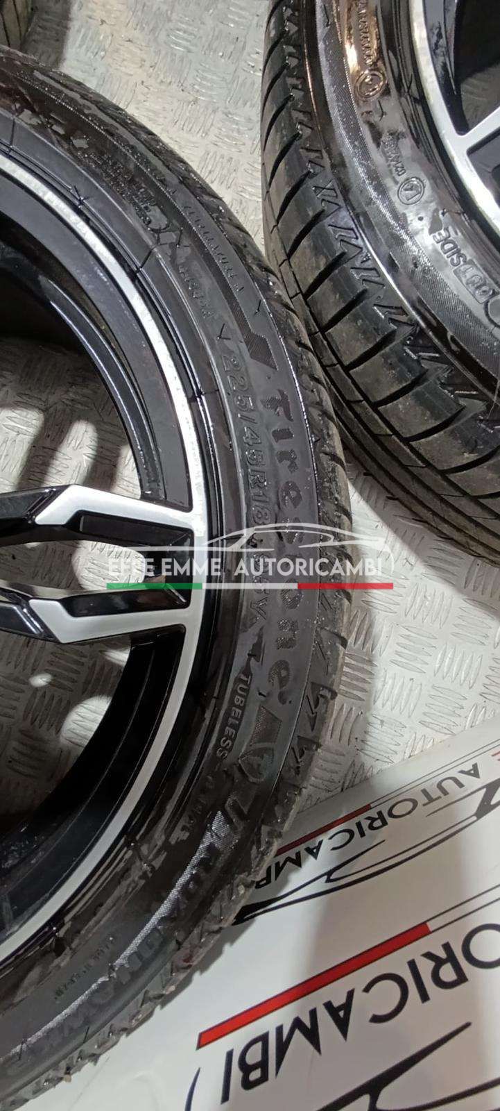 CERCHI IN LEGA BMW MISURA 225/45/ R18 95Y DOT.15-25 GOMME AL 85%