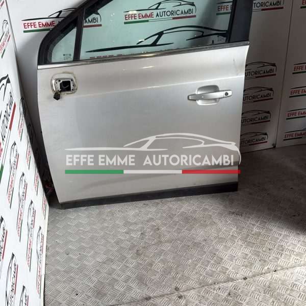 PORTA PORTIERA SPORTELLO ANTERIORE SINISTRA SX CHEVROLET ORLANDO ANNO 2012 COLORE GRIGIO METALLIZZATO