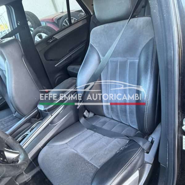 TAPPEZZERIA MERCEDES ML W164 320 CDI ALCANTARA PELLE