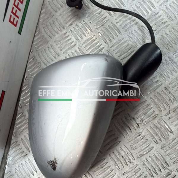 SPECCHIETTO SPECCHIO DESTRO DX OPEL CORSA E  3 PIN CALOTTA COLORE GRIGIO METALLIZZATO