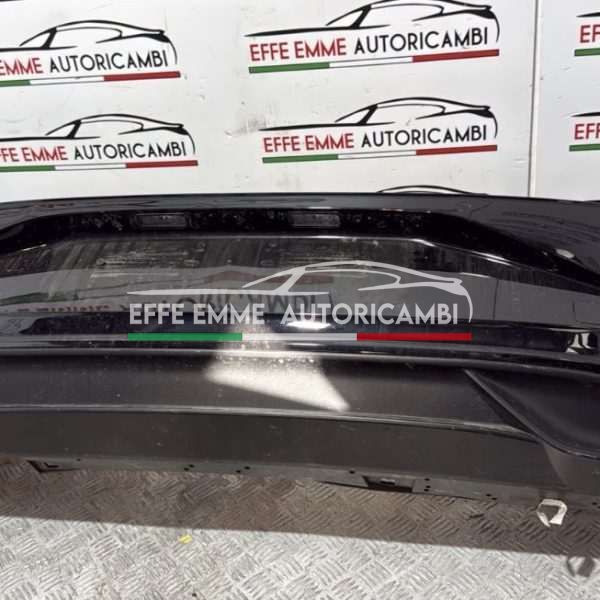 PARAURTI POSTERIORE VOLKSWAGEN POLO VI SESTA SERIE COLORE NERO