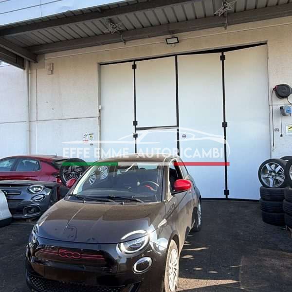 MUSO MUSATA FRONTALE FIAT 500 e ELETTRICA